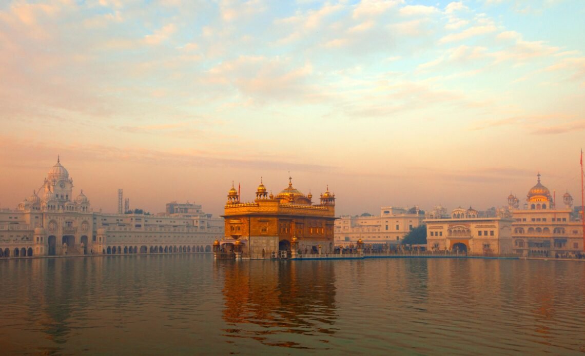 Best Time to Visit Golden Temple Amritsar: A Complete Guide